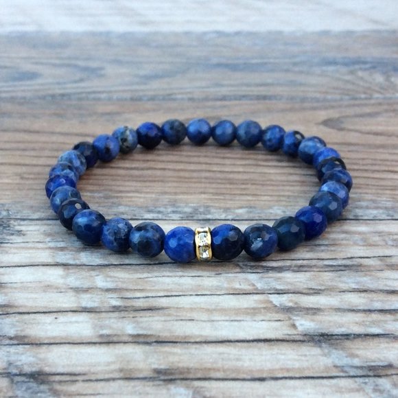 Sodalite bracelet - throat chakra, crystal healing, blue bracelet - Picture 3 of 9